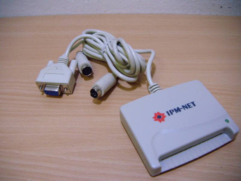 Mini Lecteur De Carte à Puce IPM-NET - Port Série Et PS/2 Pour PC Rétro